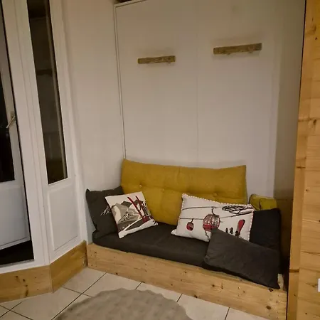 Chez L'alpiniste - Centre Avec Parking Prive 公寓 *